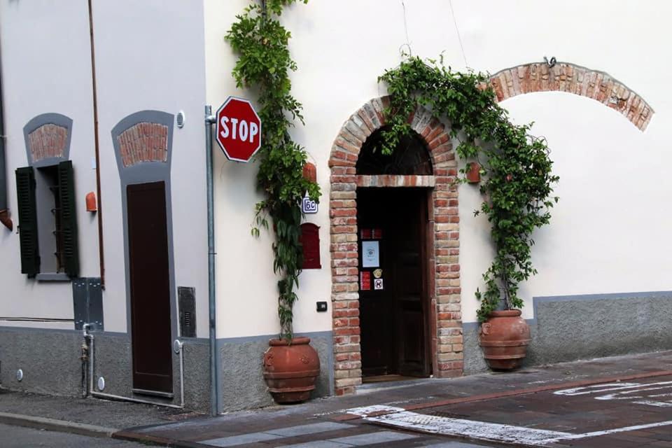 1906 * San Martino in Strada